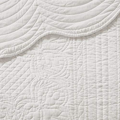 Quilt Set-Casual Damask Medallion Stitching Design, Lightweight Coverlet Bedspread Bedding, Shams, King/Cal King(104"x94"), Medallion White 3 Piece