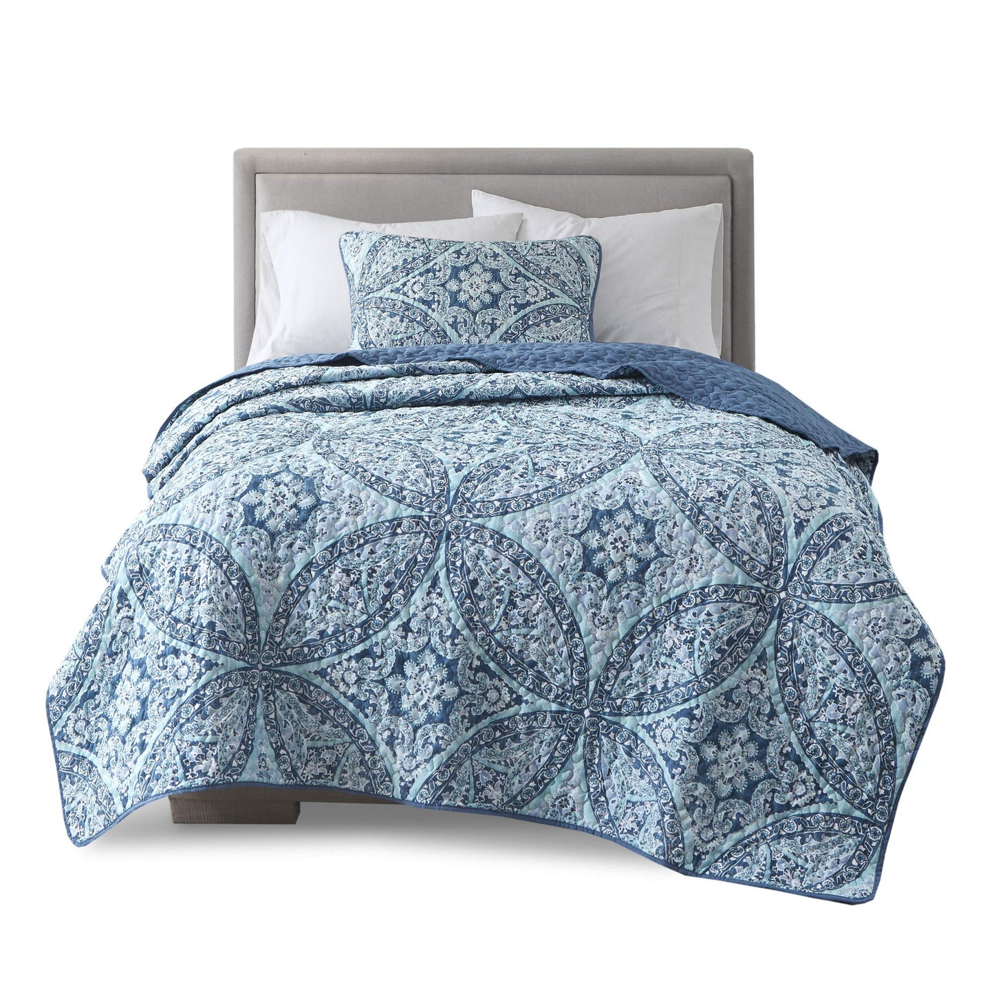 Reversible Quilt Set-Vermicelli Stitching Design All Season, Lightweight, Coverlet Bedspread Bedding, Matching Shams, Twin/Twin XL (66 in x 90 in), Gloria Damask Aqua 2 Piece